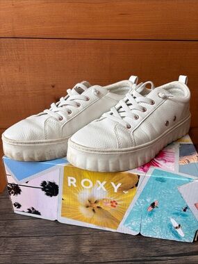 Roxy Women’s White Platform Lace-Up Sneakers with Textured Upper